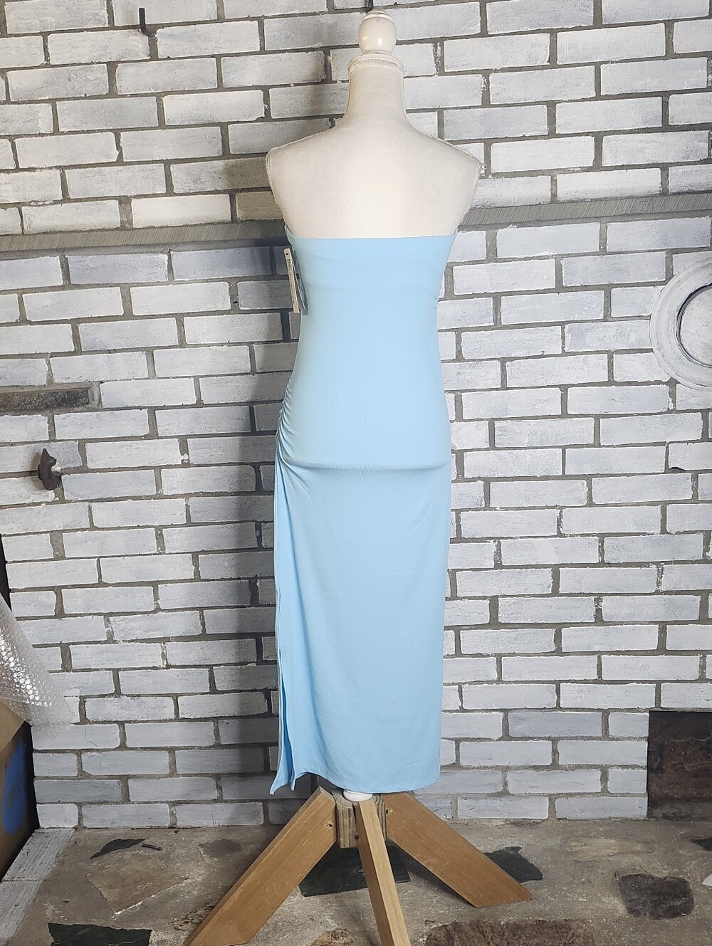 • NWT No Boundaries Tube Ribbed Maxi Dress XXS 00 Blue Droplet Side Slit Ruched - Picture 4 of 11